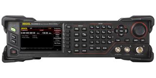 RIGOL DSG3065B-IQ RF Signal Generator, 9kHz to 6.5GHz, RF, DSG3000B Series, AM, FM, IQ, PM, Pulse, 3 Years