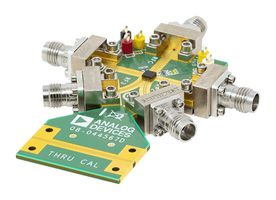 ANALOG DEVICES ADRF5047-EVALZ Tarjeta de Evaluación, ADRF5047, Interruptor SP4T, Silicio, 9 kHz a 44GHz