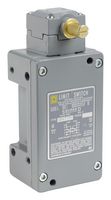 TELEMECANIQUE SENSORS 9007CR67T10 Limit Switch, Side Rotary, DPDT-DB, 6 A, 120 V, 4 in-lb, 9007 Series