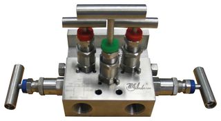 DWYER BBV-22F FLANGED 5-VALVE MANIFOLD WITH TOP MOUNTED VENT VALVES. ROHS COMPLIANT: YES