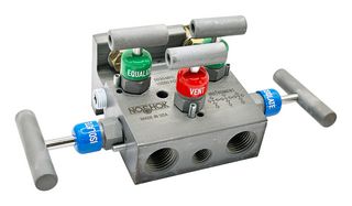 NOSHOK 5030-MFC Manifold Valve, 1/2" NPT, Flange/Female Thread, 10000 psi, Manifold Rail Mount, 5030 Series