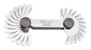 STARRETT 156M Screw Pitch Gauge, Locking Device, 0.25 mm to 2.5 mm, 28 Leaves