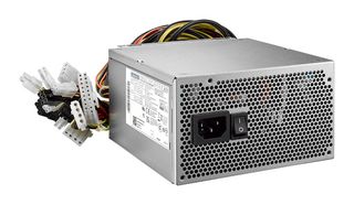 ADVANTECH IPS-X62A850W-A Fuente de Alimentación Cerrada AC/DC, +5VSB, 2.5A, 12.5W, 5 Salidas, 850 W, 3.3 V, 20 A, 5 V
